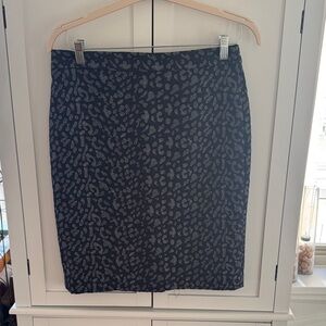 Banana Republic Black and Gray Pencil Skirt